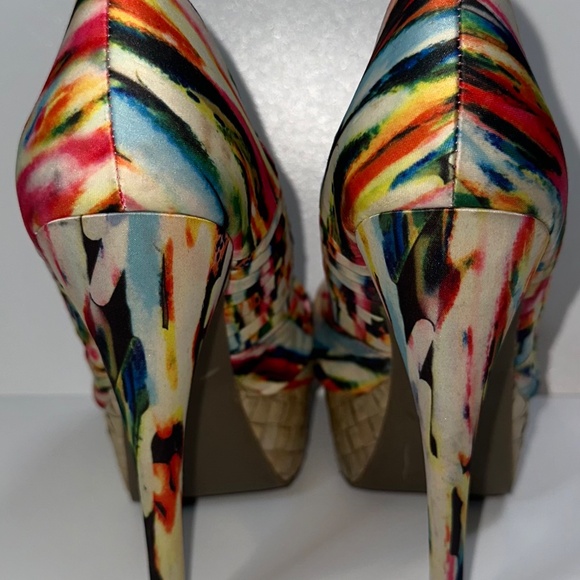 Zigi New York multi colored silk platform heels - Picture 3 of 4